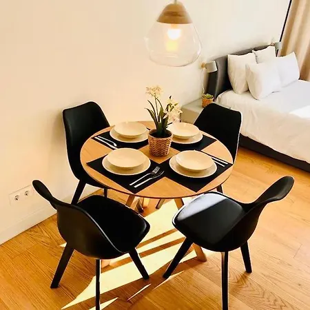 Διαμέρισμα Crespo High Class Next To Saldanha