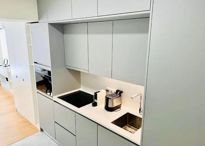 Apartment Crespo High Class Next To Saldanha Lisbon